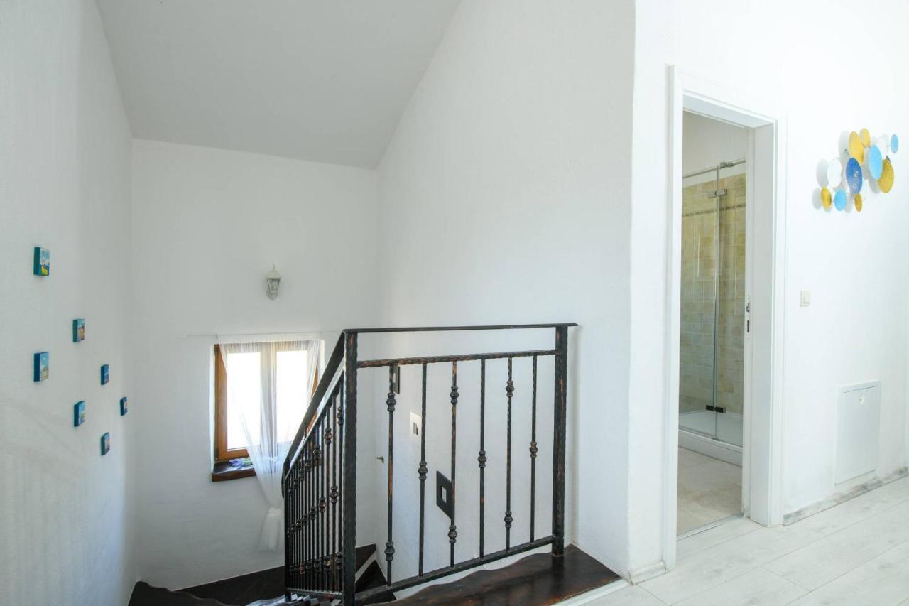 Paradis Villa Stone Queen With Heated Pool Butkovići Exteriör bild
